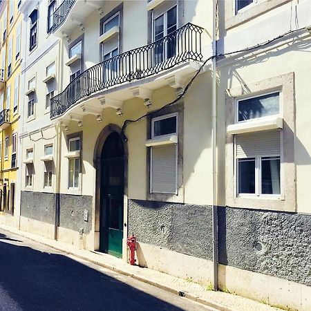 Hostel Avenida Lisbon Exterior photo
