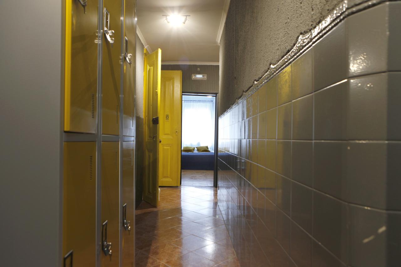 Hostel Avenida Lisbon Exterior photo